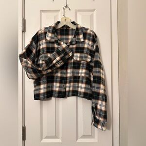 Love Tree Green and Orange Plaid Cropped Shirt